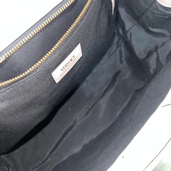 NEW VERSACE NAPPA SHOULDER BAG - Picture 14 of 14